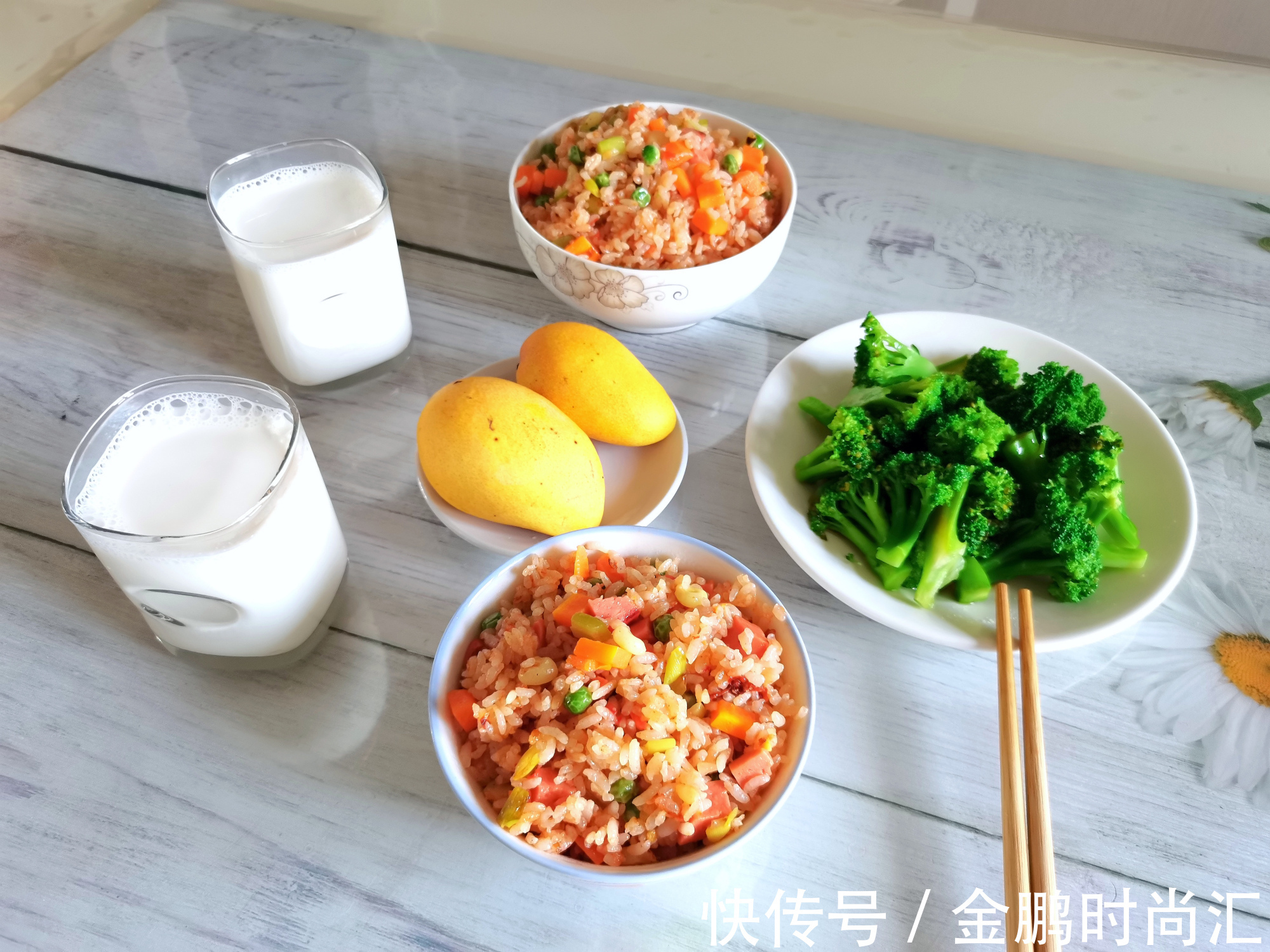 西红柿|我家孩子爱吃的早餐,做法简单营养齐全,吃一碗一上午都不饿