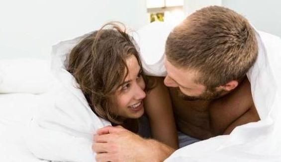 血液循环|夫妇不穿衣服睡觉,身体将收获几大喜事,第三个男人可能很高兴