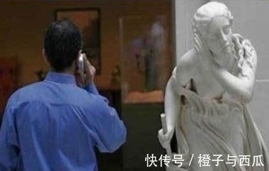 雕塑#如何与雕塑合影才能让人过目不忘?最厉害的还是咱中国人的创意