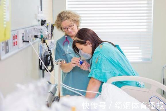 剖腹产|孕妈这个动作看似挺有爱,往往会致胎儿脐带绕颈,新手妈妈易犯错