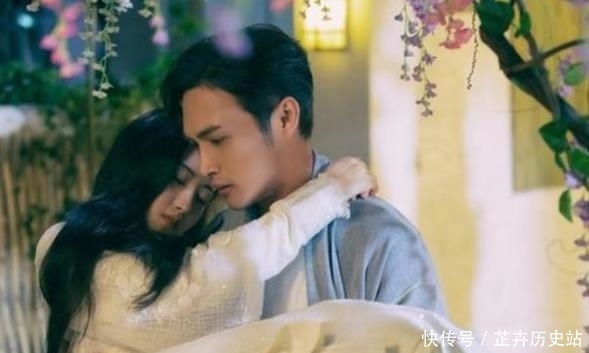 抱景甜|张彬彬公主抱baby,手放的位置很讲究,跟抱景甜时不一样