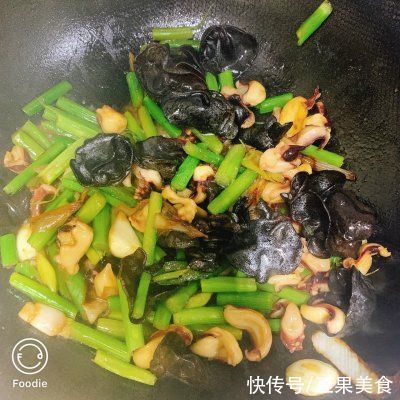 简单易做留在原地，过牛年红红火火年夜饭！全家人都爱