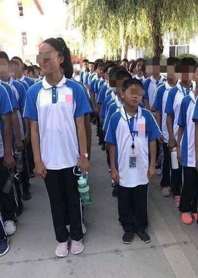 标准表|新版“身高标准表”公开，小学前低于130的孩子，家长要上心了