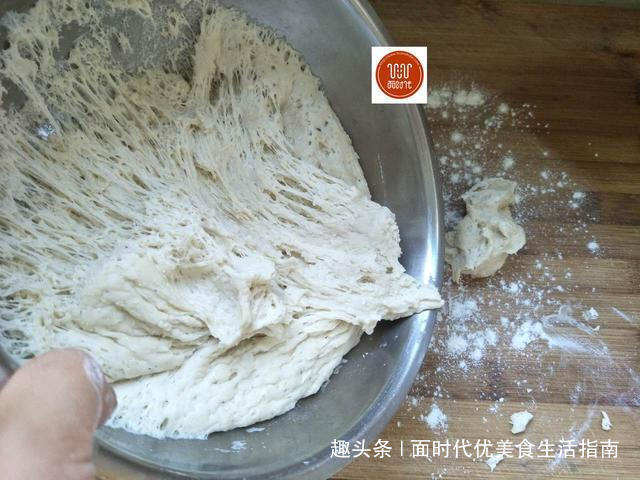 小面姨|发面烙饼，我有妙招，既省油又暄软，外酥里嫩凉了不会硬！