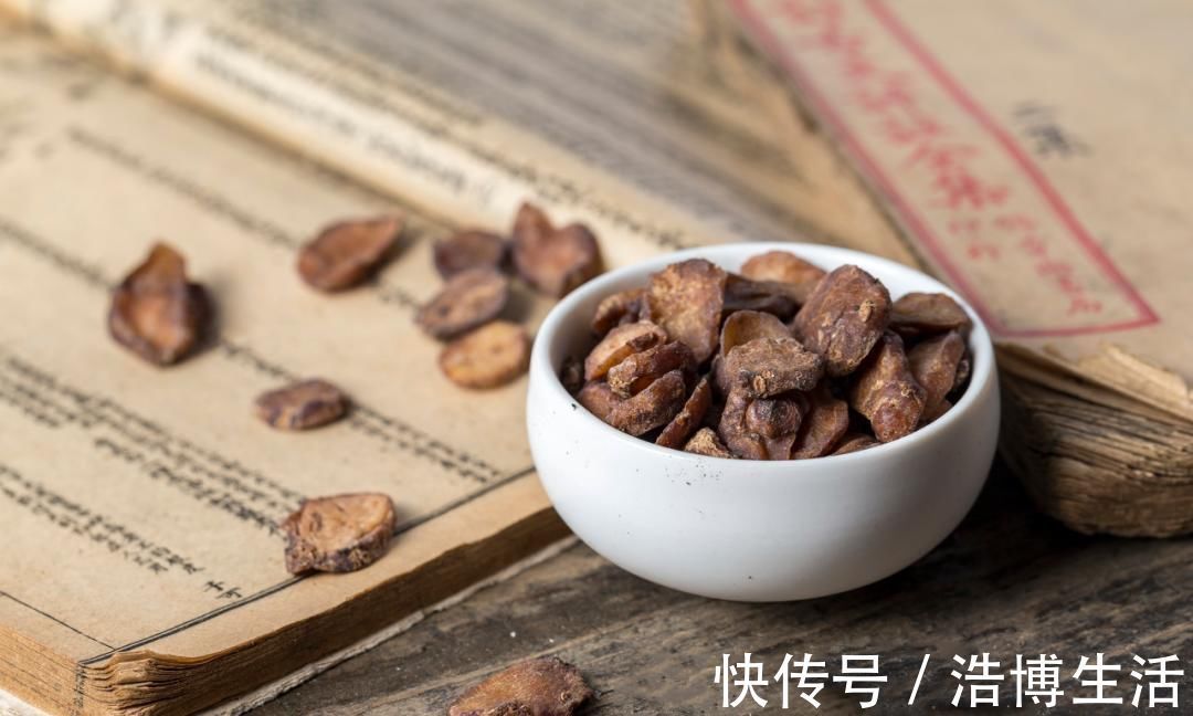 白术|治疗脾胃病竟然这么简单，记住白术的八个好搭档