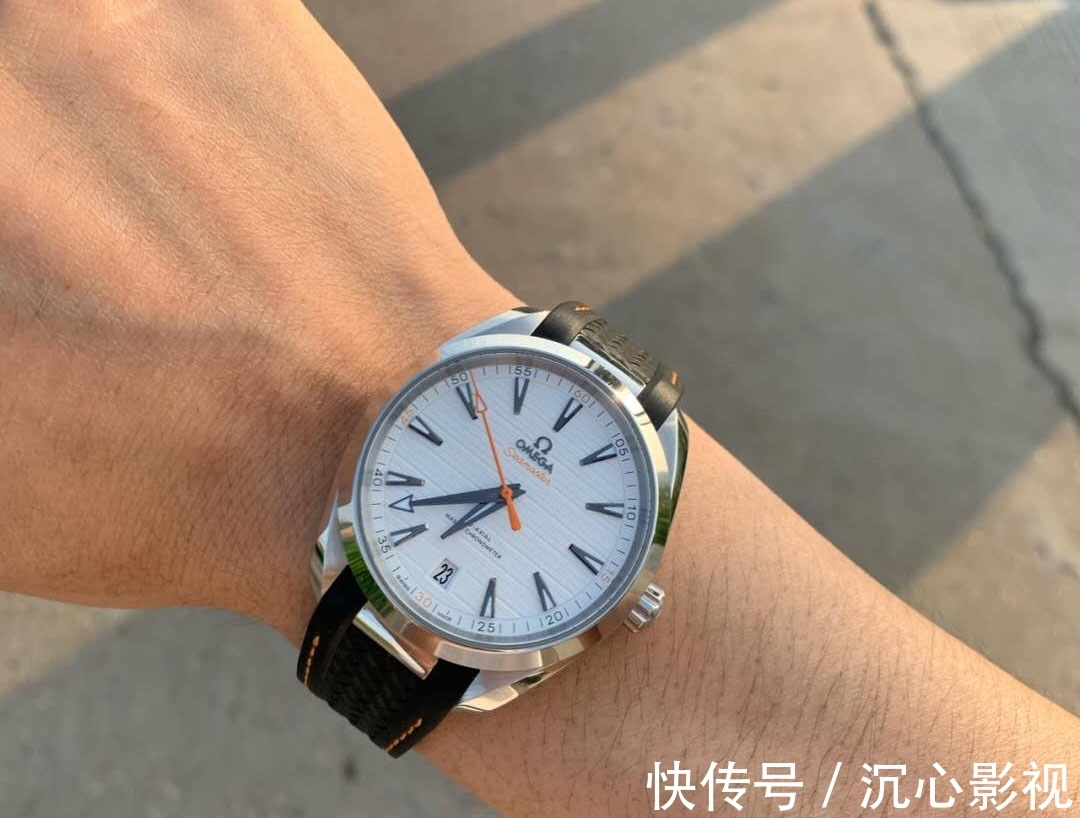 浪琴康卡斯|相差三万,浪琴康卡斯vs欧米茄海马,为什么大家都选海马