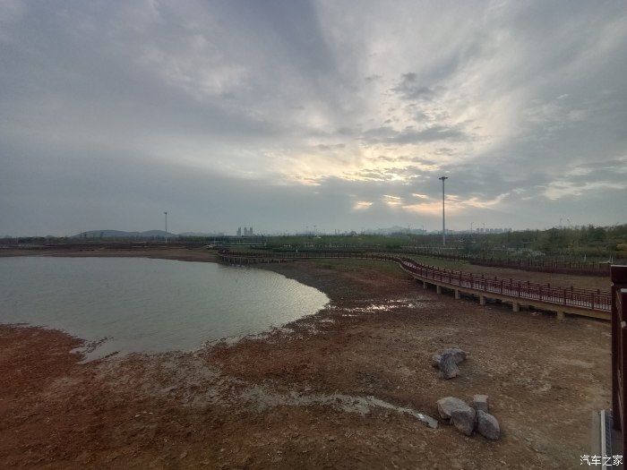 多功能方向盘|夕阳西下湿地公园好风光