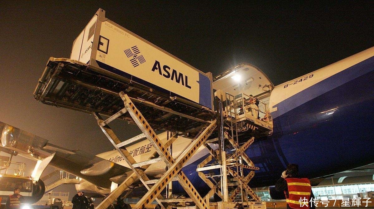 国内|购入超700台光刻机?ASML财务官公开发话,但这不见得是好事