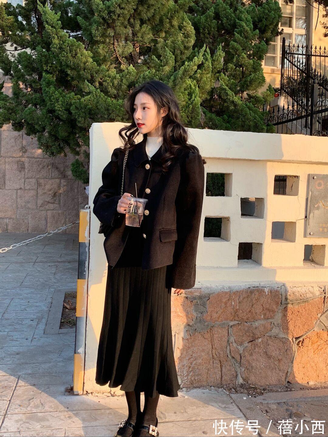 搭配|冬天除了穿大衣、羽绒服,还可以穿“毛呢外套”,简单实穿有气质