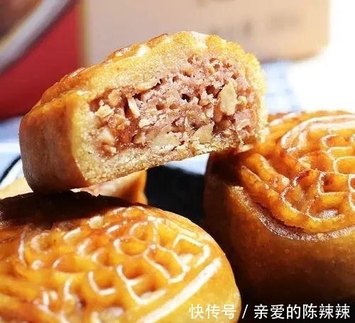 特色|特色月饼哪家强?螺蛳粉,小龙虾还是二锅头?