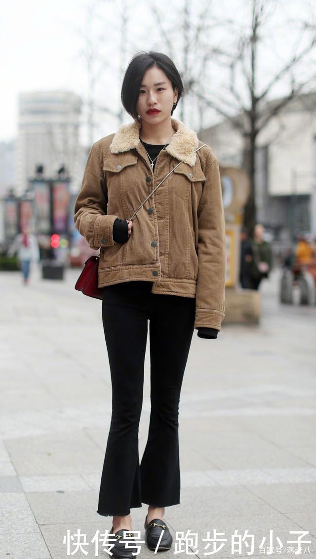 美女街拍寒玉本无心,奈何总深情。入我相思门,知我相思亦有甜