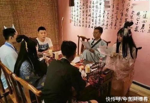 行业|Z世代爱玩的“剧本杀”亟待出台行业规则