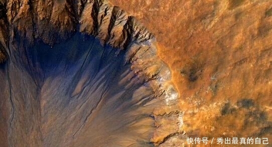 火星山谷中疑似出现“圆堡”,并非天然石材,里面会有什么?