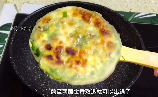 韭菜盒子|韭菜盒子这样做皮薄馅大,特别的好吃,一次我能吃3个