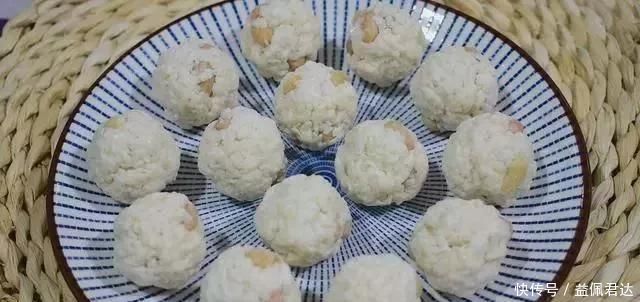 莲藕新吃法,不炒不炖不凉拌,简单一做,饭店都吃不到,真解馋