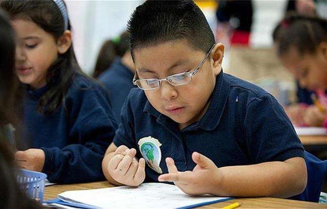 癖好|孩子若有以下3个“癖好”,代表智商和情商双高,占一个都有出息