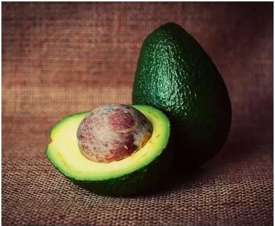 皮肤又显老又粗糙？吃点TA比“贵妇面霜”都有效！