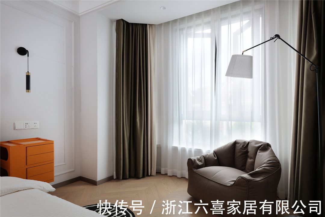 衣帽间|155平花半天也四室住宅公寓装修，三代人的生活，最美的“全家福”