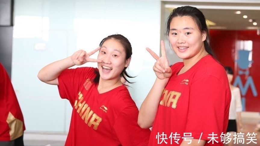 刘雨桐|被奥尼尔官方认证,偶像却是科比!她身高超两米,就是为篮球而生