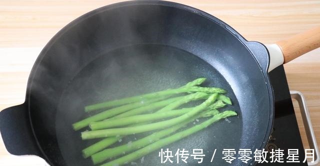 美味|芥末培根卷芦笋，营养充足，美味健康！