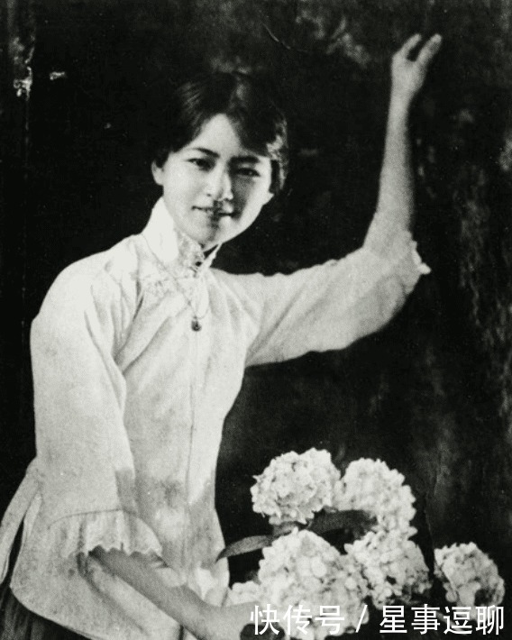 高考差两分落榜清华,母亲心有不甘重查试卷,卷上11字打醒了她