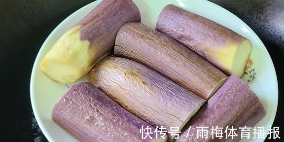 花生油|茄子这样做味道更香,教你一道蒜蓉茄子的做法,简单美味嘴馋就做