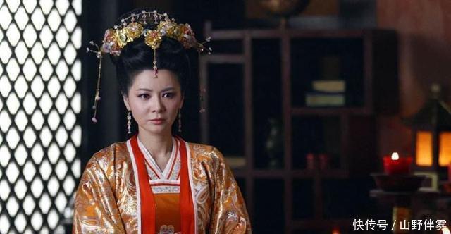皇帝|此女不是皇后,但却掌握所有权利,人们不知皇帝只知她