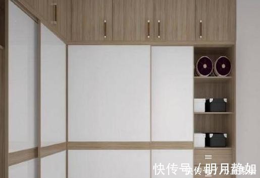 老师傅|衣柜不要做到顶,很多人都不懂,老木工说良心话:住久了毛病多!