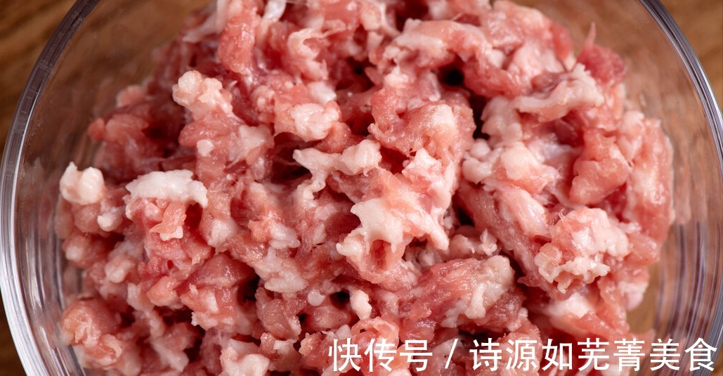 自己调的肉馅，总是不香不嫩不油润原来忽略了关键的2味料！