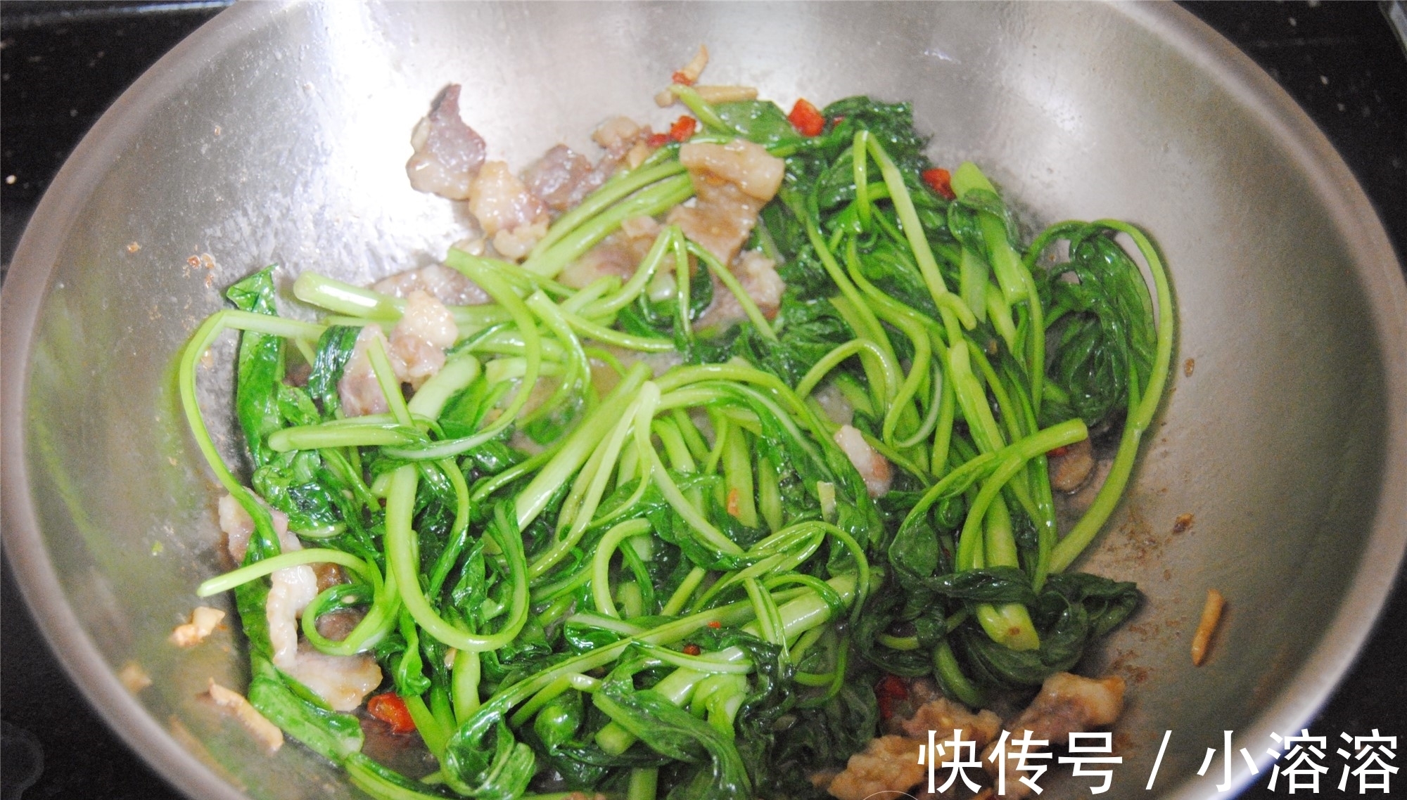 菜心|夏季天再热，这菜也抢手，清润开胃，超下饭，5分钟上桌，秒空！