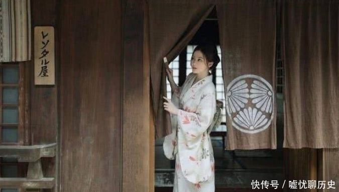 明治天皇#日本的3大奇葩姓氏,用中文读能把人笑喷,网友:仨都像在骂人!