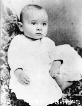 古代“龙”象征天子,为何于成龙能叫''成龙''呢?