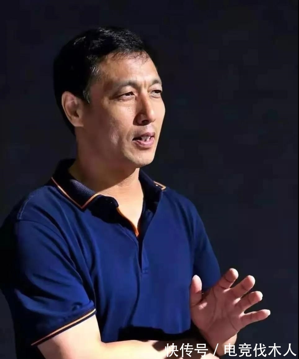 国展&书协副主席被喷“笔法凌乱”,评委:不要随意贬低国展获奖者