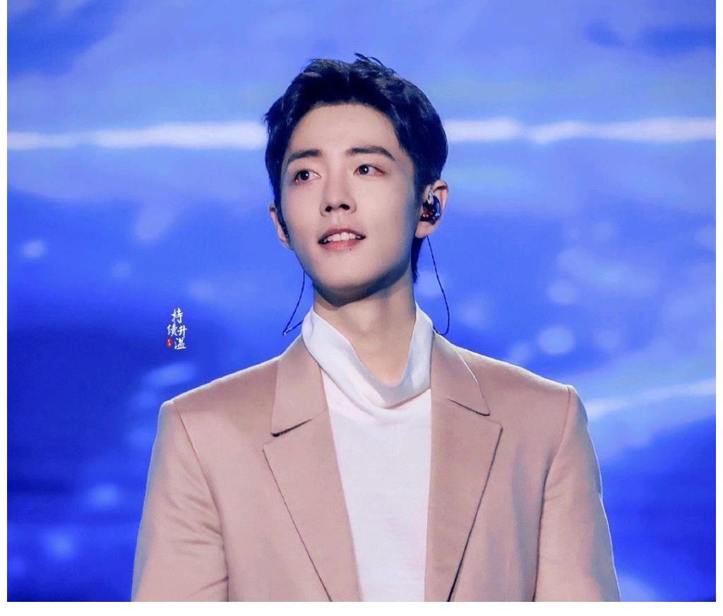 非正式跨年派对名单有肖战!携手多位搭档同送祝福,粉丝很期待