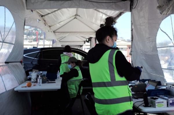 接种|德尔塔毒株肆虐 美国加州强制医护人员接种疫苗