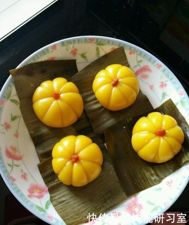 入秋后,别总大鱼大肉,这种食材3元1个,整一锅