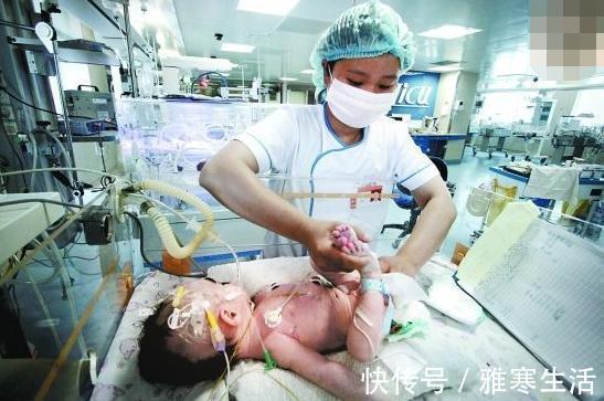 预产期|女子怀孕11个月还不发动,医生强行剖腹,孩子出生后全家泣不成声