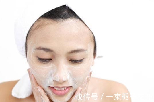 皮肤 如何养成一张“干净脸”护肤中的好坏习惯是关键，女生要知道！