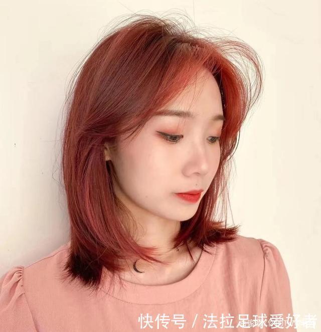 谁说短发没有女人味,这些短发显脸小有气质