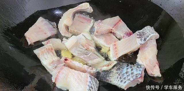 这一道萝卜炖鱼太香了,味道鲜美做法简单,好吃又便宜