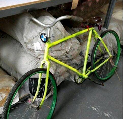 |搞笑图片幽默段子笑话哈哈，很有个性的自行车，还是宝马牌的呢