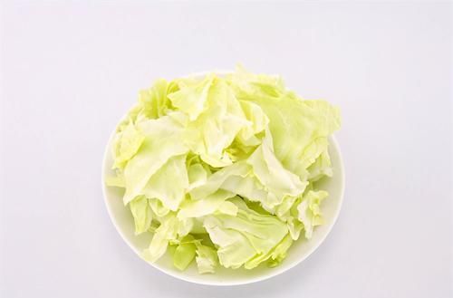 女性不想早衰，常吃3种食物，滋补身体，美容养颜，早吃早好！