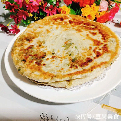 萝卜丝馅儿饼比卖的还好吃,简单易做味道棒