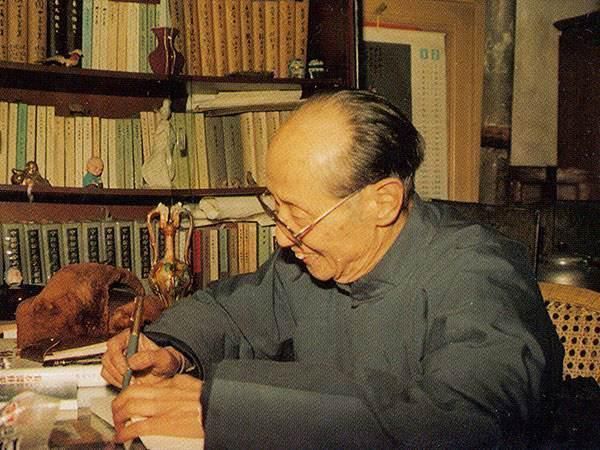 功力&臧克家书法功力深厚,不比郭沫若差,值得后世敬仰