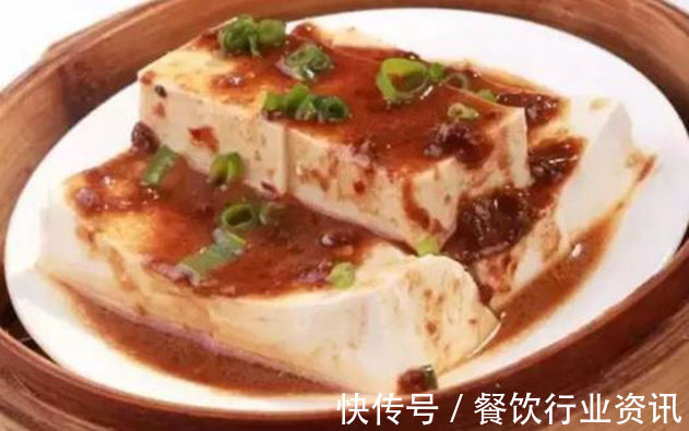 冬菇|水煮鱼,豆豉烧鳕鱼,孜然烧烤土豆,肉酱蒸豆腐的做法