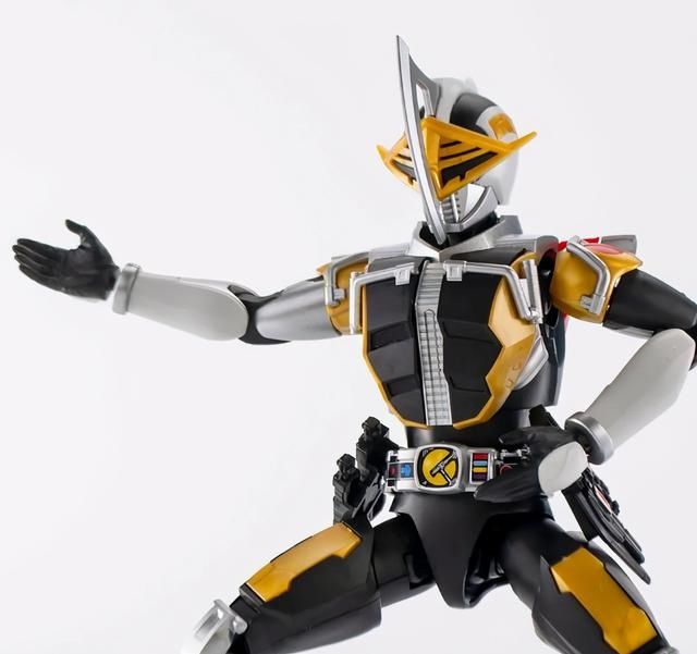 Figure Rise 假面骑士电王圣竿 圣斧 圣枪形态样品图 全网搜