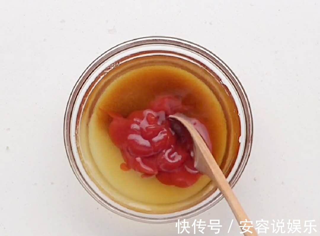 豆腐不用煮,不用放肉,味道香浓,豆腐入味,看着就想吃