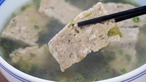 五花肉别红烧了，1种做法2种吃法，简单蒸一蒸，简单省事又营养