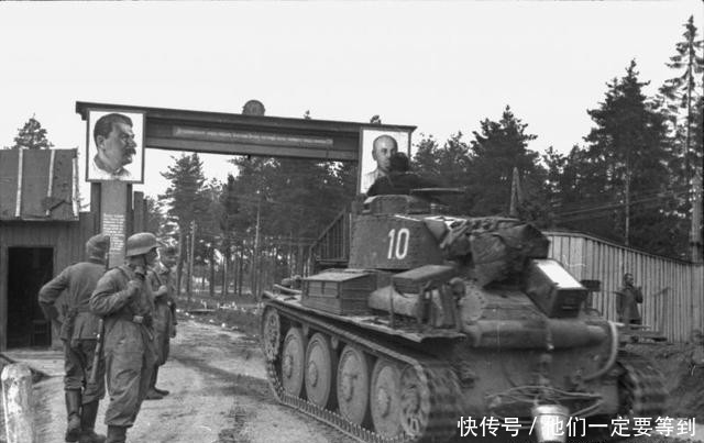 苏军|一组二战老照片:在埃及被俘的印度士兵,苏军使用缴获的武器