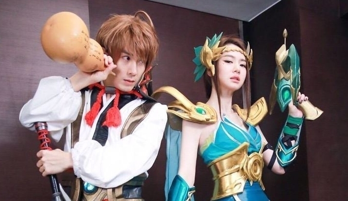 coser|漫展上的coser大都很漂亮,现实中却很少见,答案在展前“2小时”